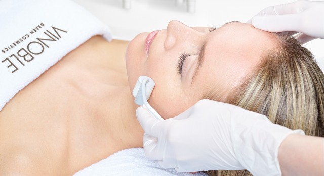 Vinobe Microneedling